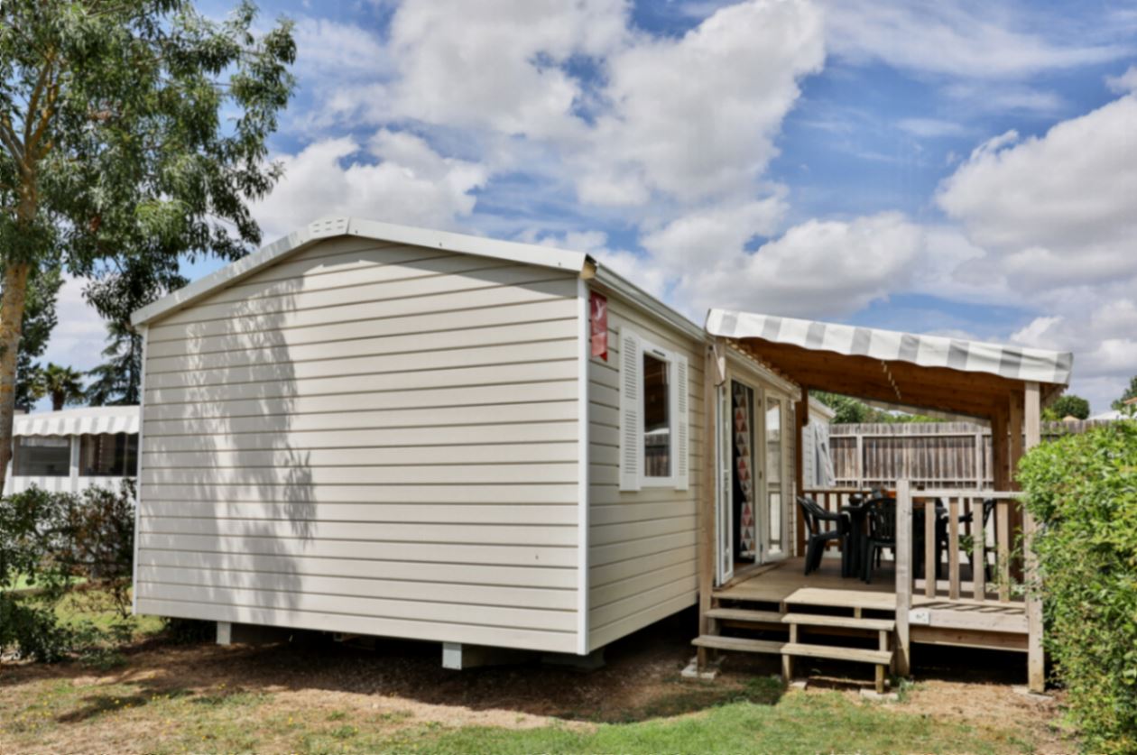 MH 4 Bedrooms Premium + TV