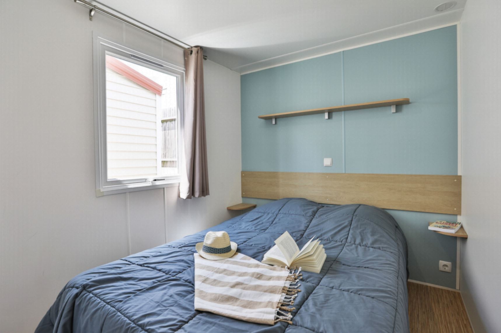 MH 4 Bedrooms Premium + TV