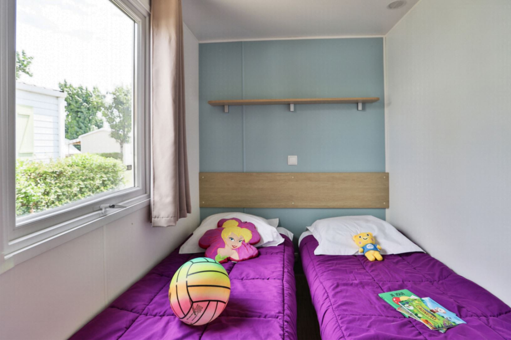 MH 4 Bedrooms Premium + TV